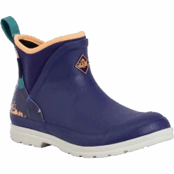 Muck Boot Company Muck® Ladies Originals Ankle Astral Aura Pull On Booties OAW-5FLR-PUR